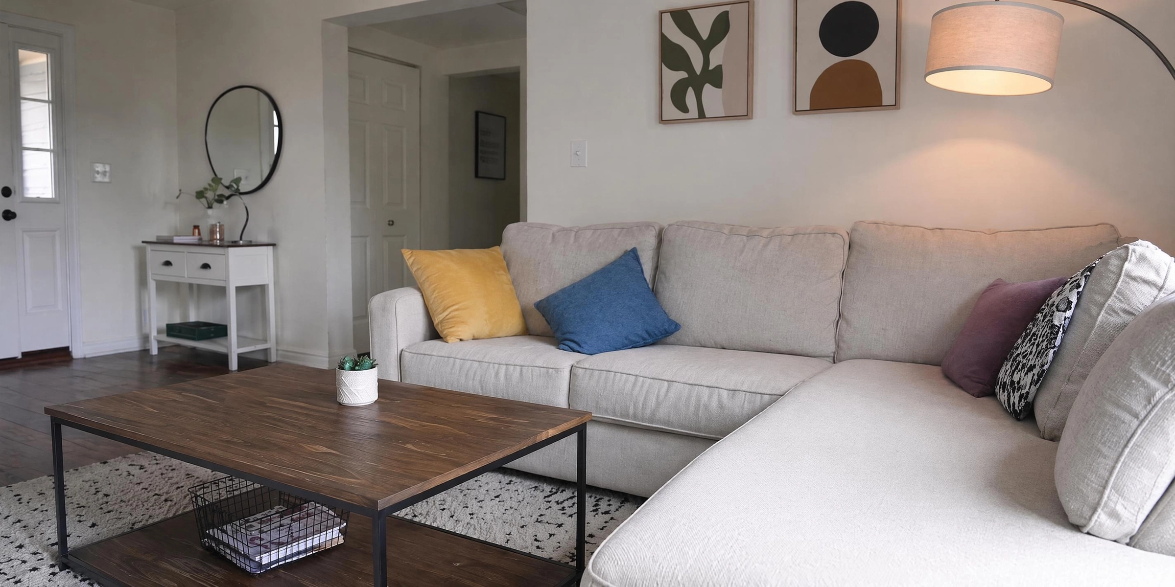 Declutter interior and exterior shots