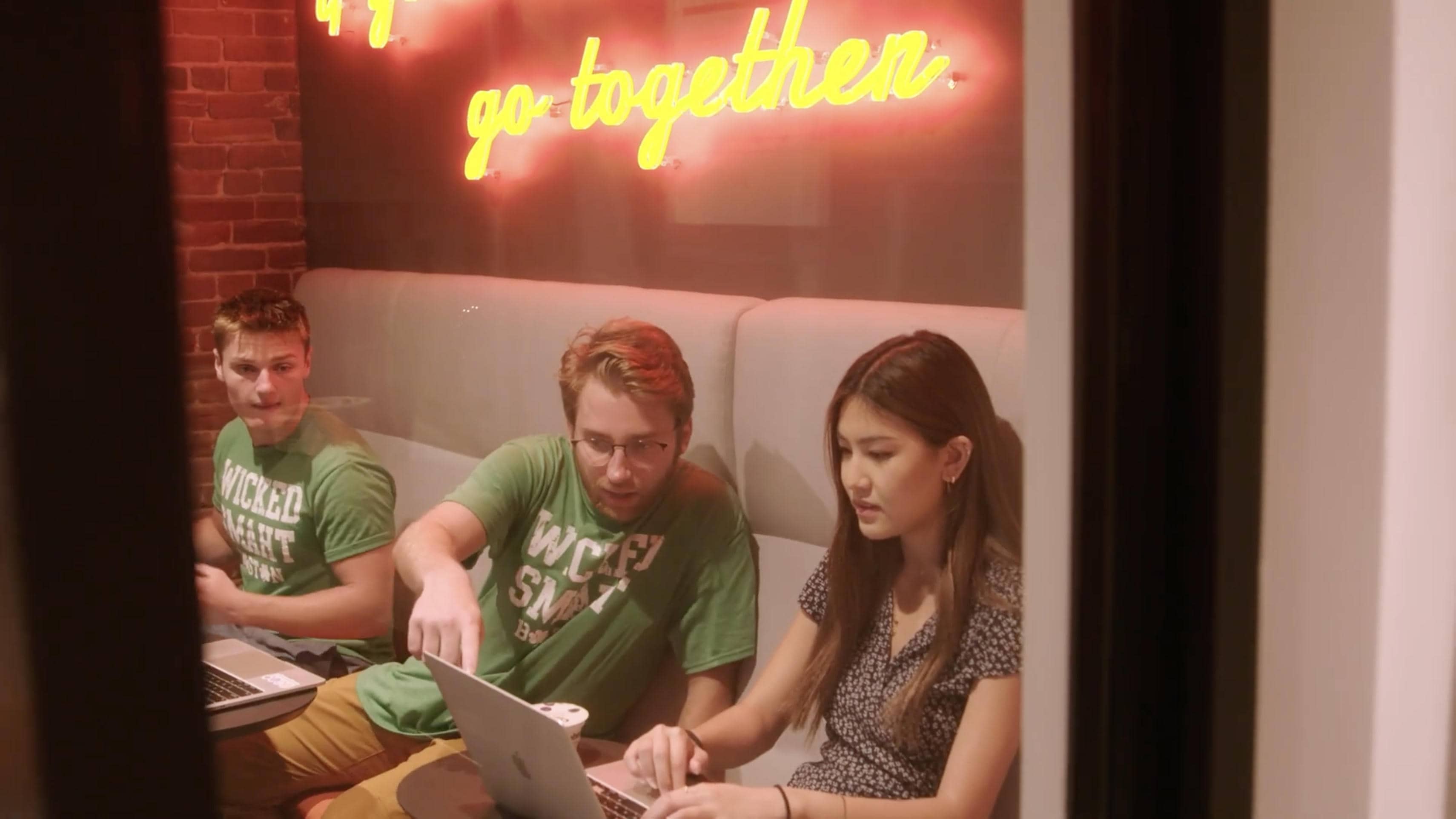 hubspot culture video